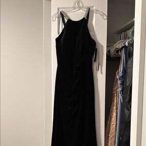 Elegant Black Evening Dress